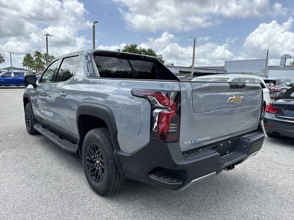 new 2025 Chevrolet Silverado EV car, priced at $68,285