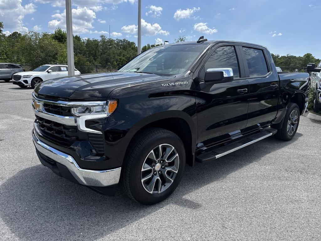 new 2025 Chevrolet Silverado 1500 car, priced at $45,905