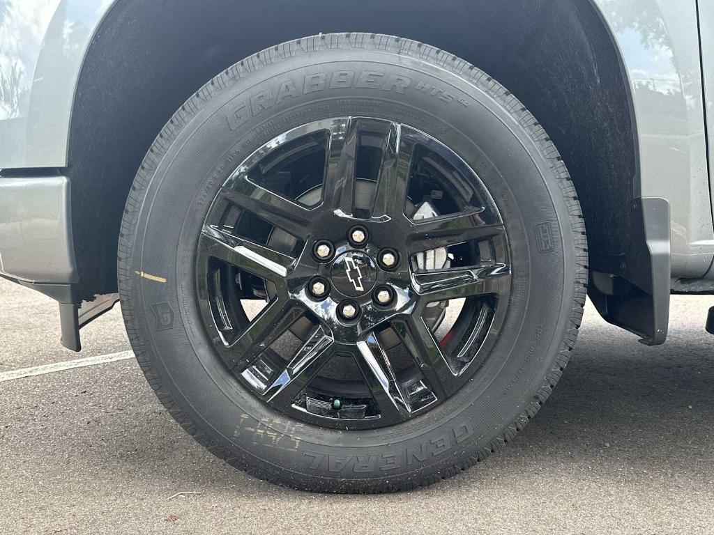 new 2025 Chevrolet Silverado 1500 car, priced at $38,160