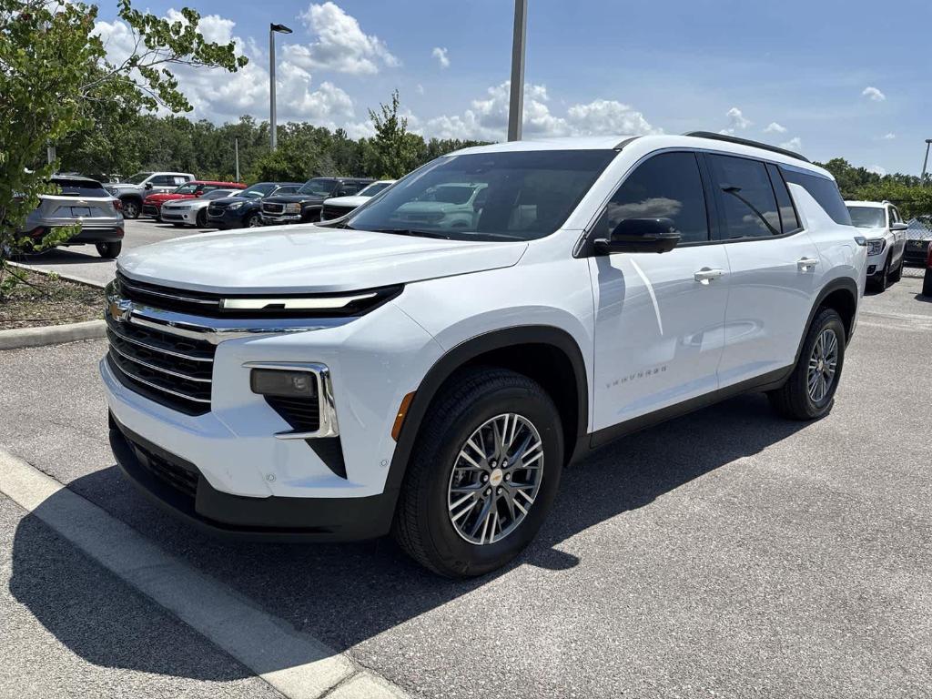 new 2025 Chevrolet Traverse car, priced at $45,680