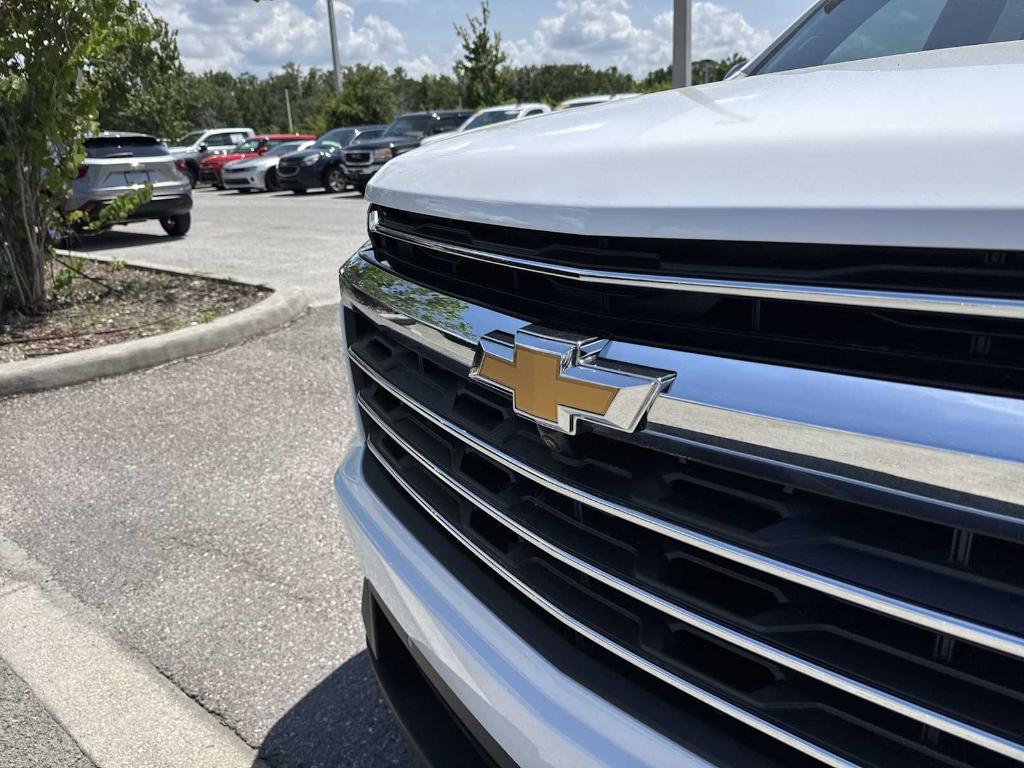 new 2025 Chevrolet Traverse car, priced at $45,680
