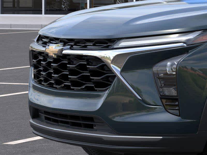 new 2025 Chevrolet Trax car, priced at $25,275