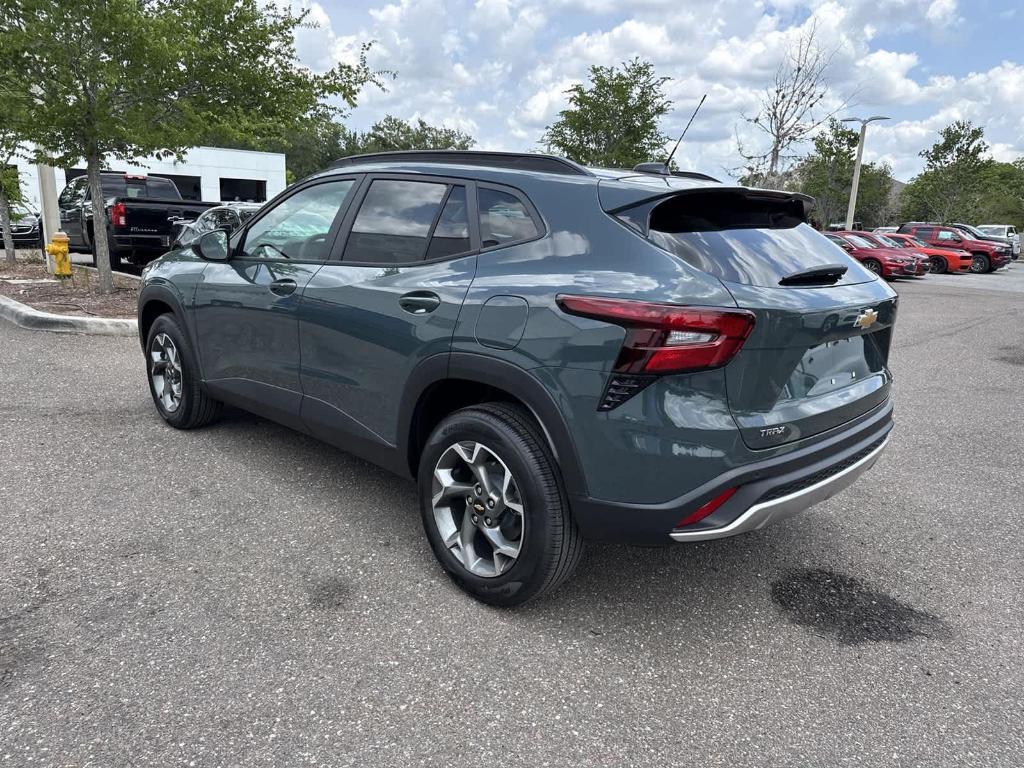 new 2025 Chevrolet Trax car, priced at $22,775