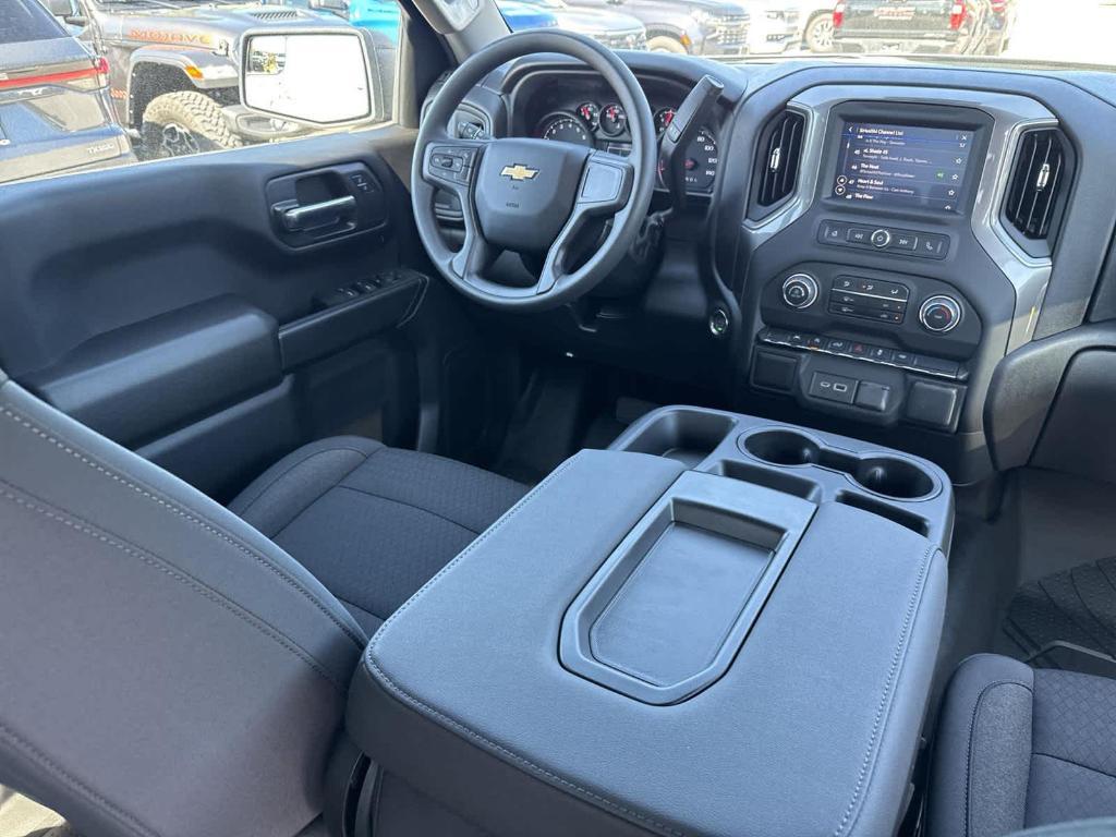 new 2025 Chevrolet Silverado 1500 car, priced at $36,520