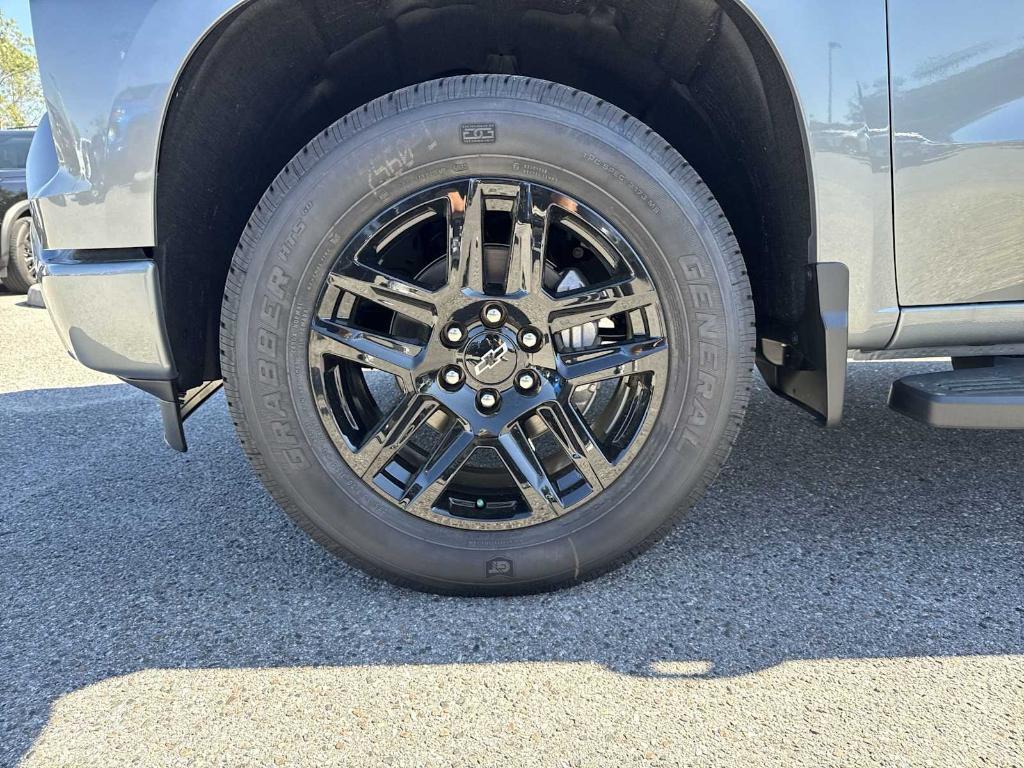 new 2025 Chevrolet Silverado 1500 car, priced at $36,520