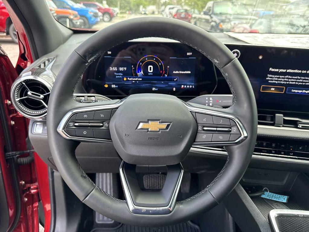new 2026 Chevrolet Equinox car, priced at $26,715