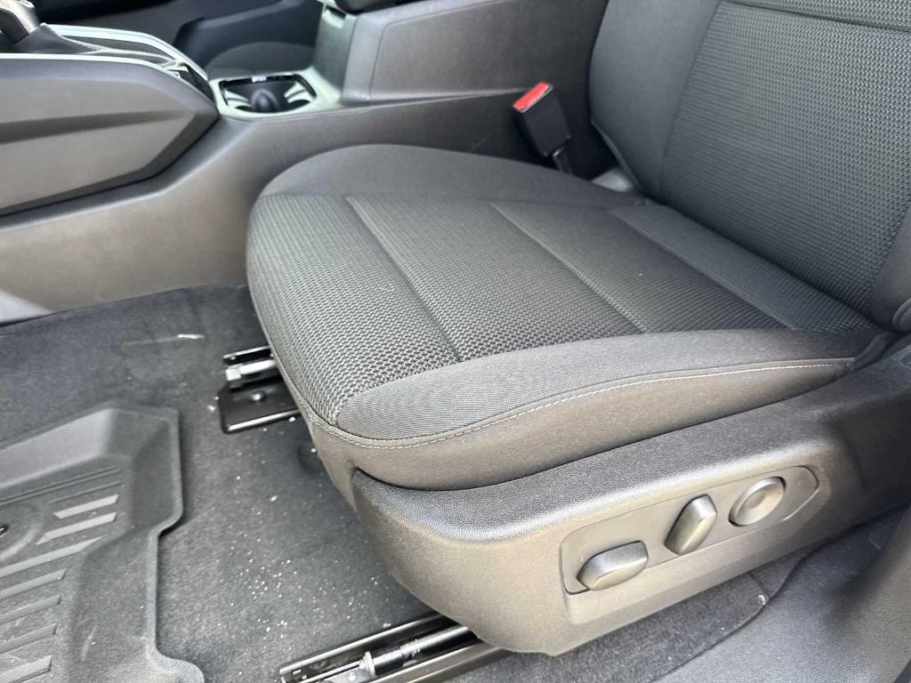 new 2025 Chevrolet Colorado car, priced at $32,645