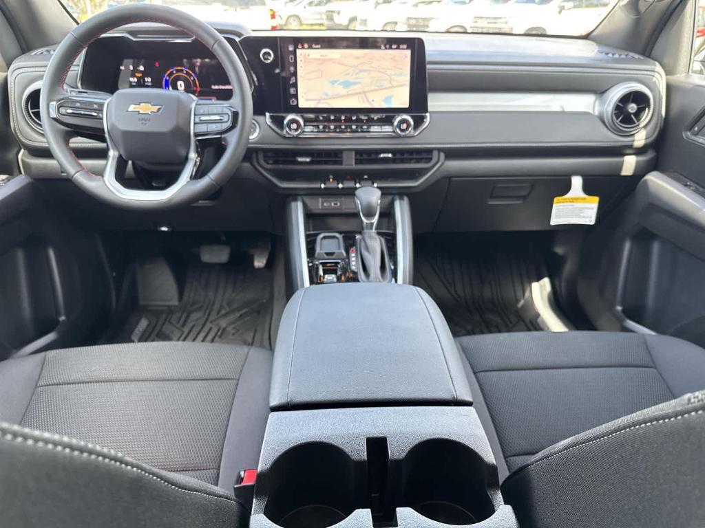 new 2025 Chevrolet Colorado car, priced at $33,645