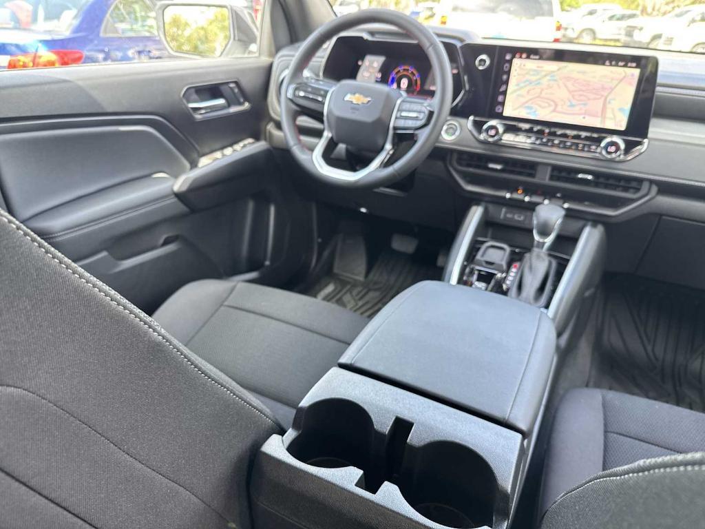new 2025 Chevrolet Colorado car, priced at $32,645