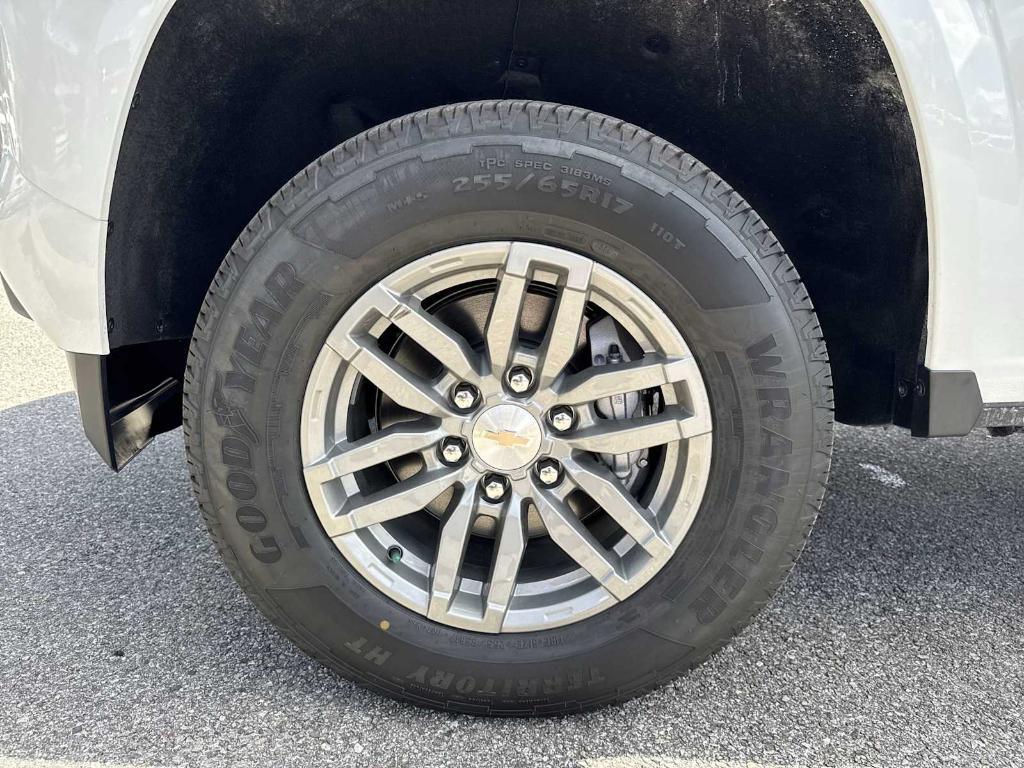 new 2025 Chevrolet Colorado car, priced at $32,645