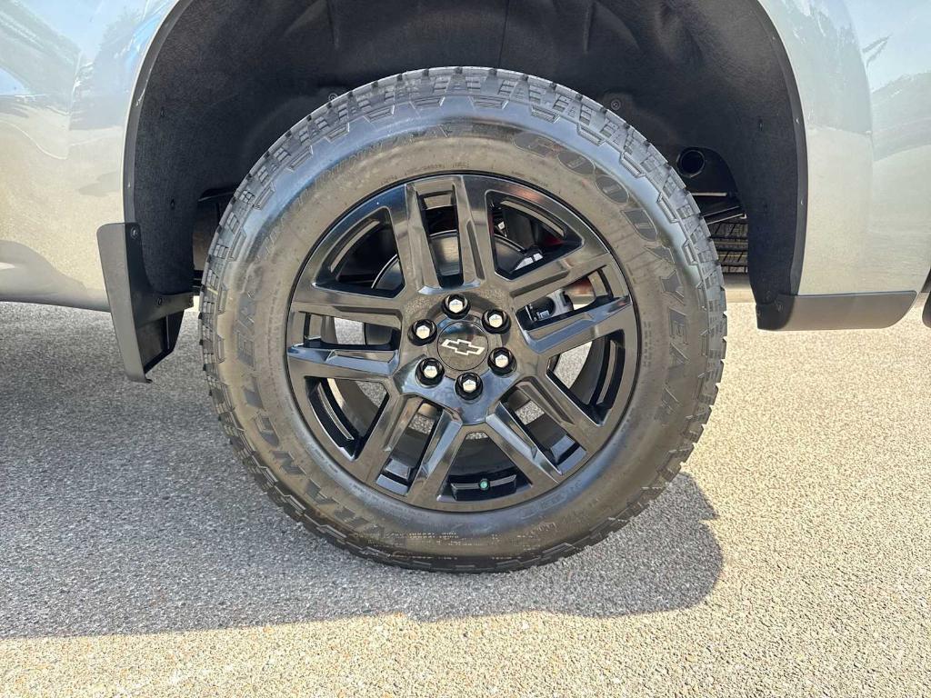 new 2025 Chevrolet Silverado 1500 car, priced at $51,020