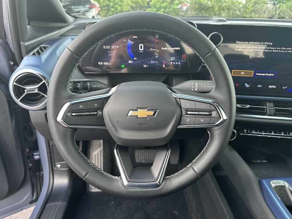 new 2025 Chevrolet Equinox EV car, priced at $35,015