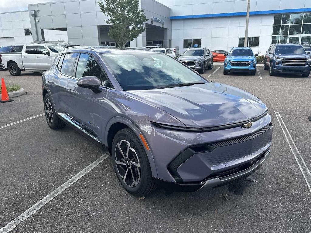 new 2025 Chevrolet Equinox EV car, priced at $35,015