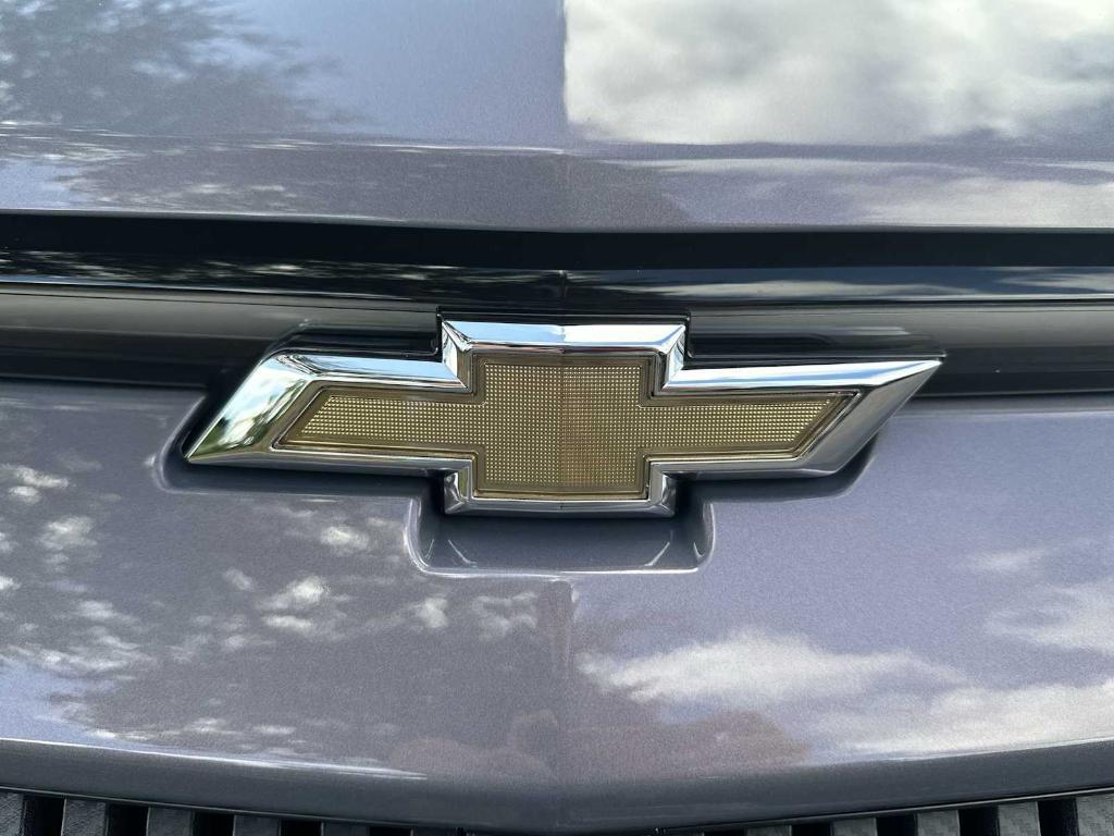 new 2025 Chevrolet Equinox EV car, priced at $35,015