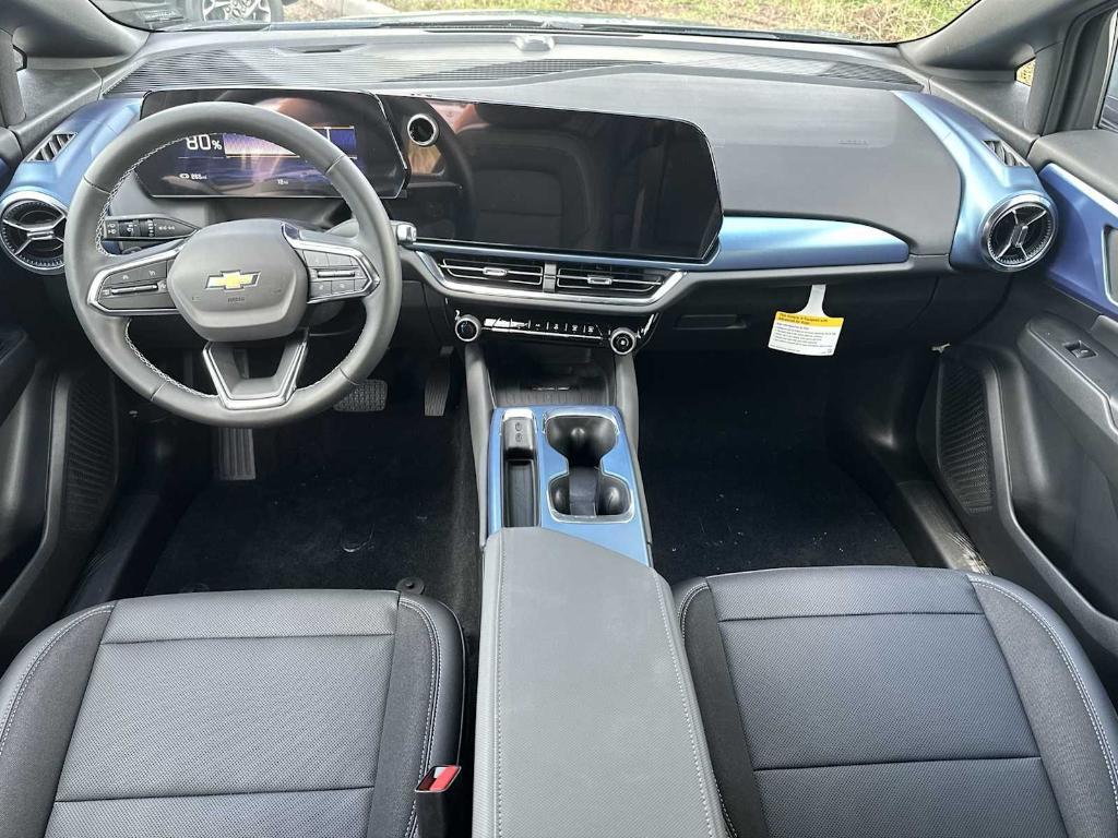 new 2025 Chevrolet Equinox EV car, priced at $35,015