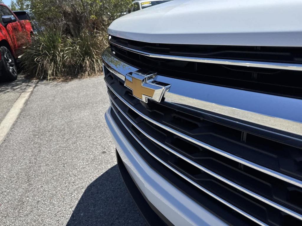 new 2025 Chevrolet Traverse car, priced at $41,445