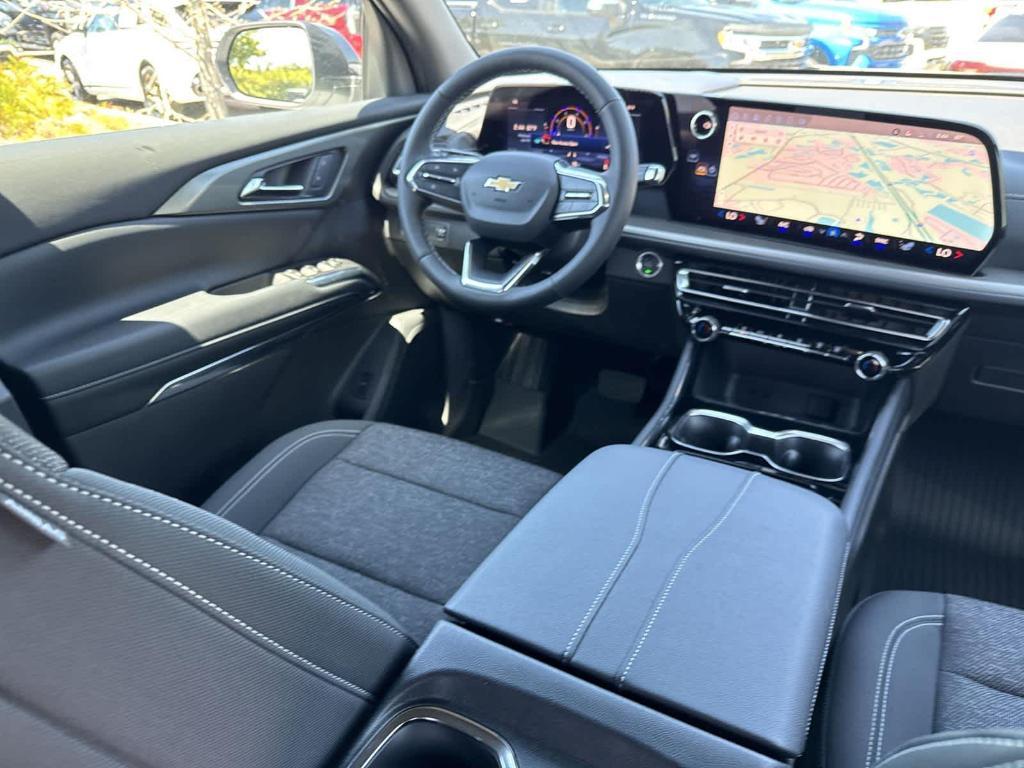 new 2025 Chevrolet Traverse car, priced at $41,445