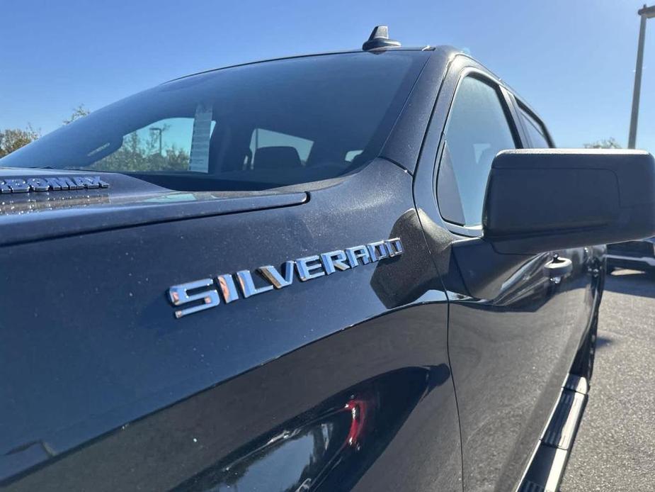 new 2025 Chevrolet Silverado 1500 car, priced at $39,520