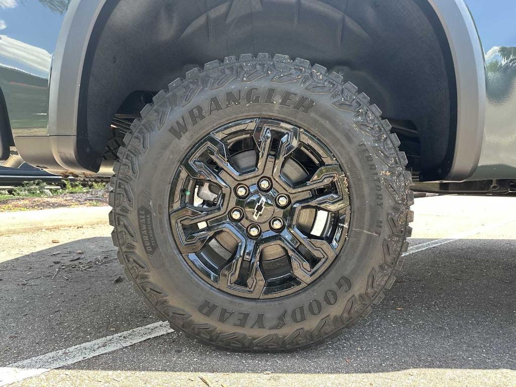 new 2025 Chevrolet Silverado 1500 car, priced at $69,865