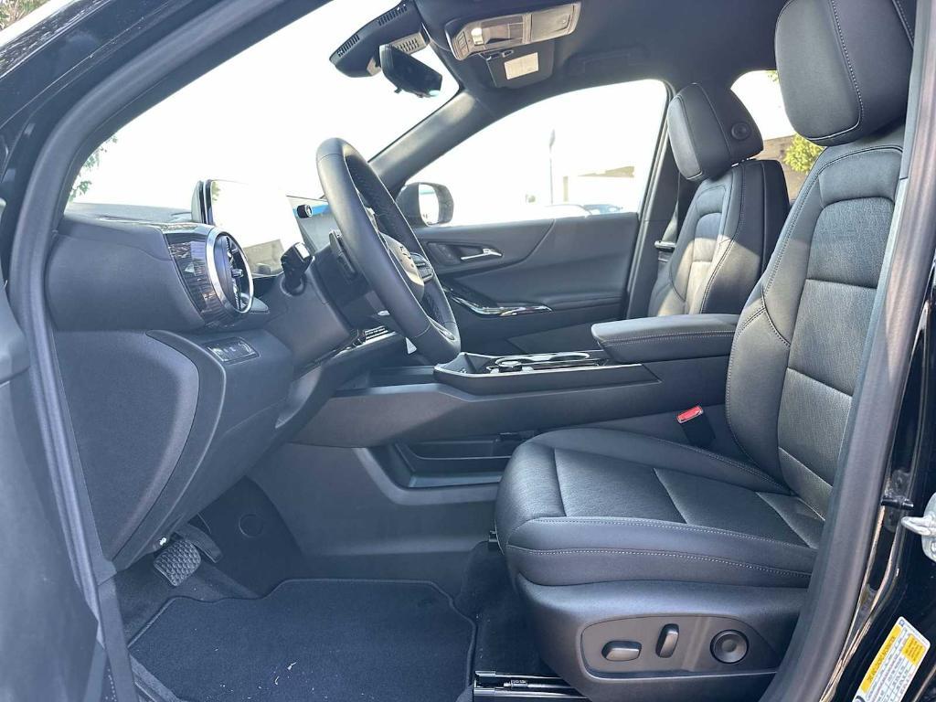 new 2026 Chevrolet Equinox car, priced at $28,490