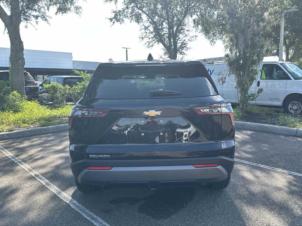 new 2026 Chevrolet Equinox car, priced at $28,490
