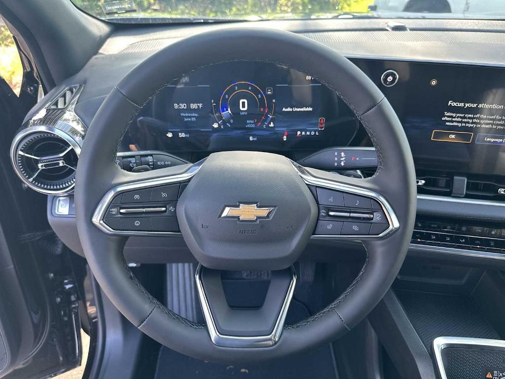 new 2026 Chevrolet Equinox car, priced at $28,490
