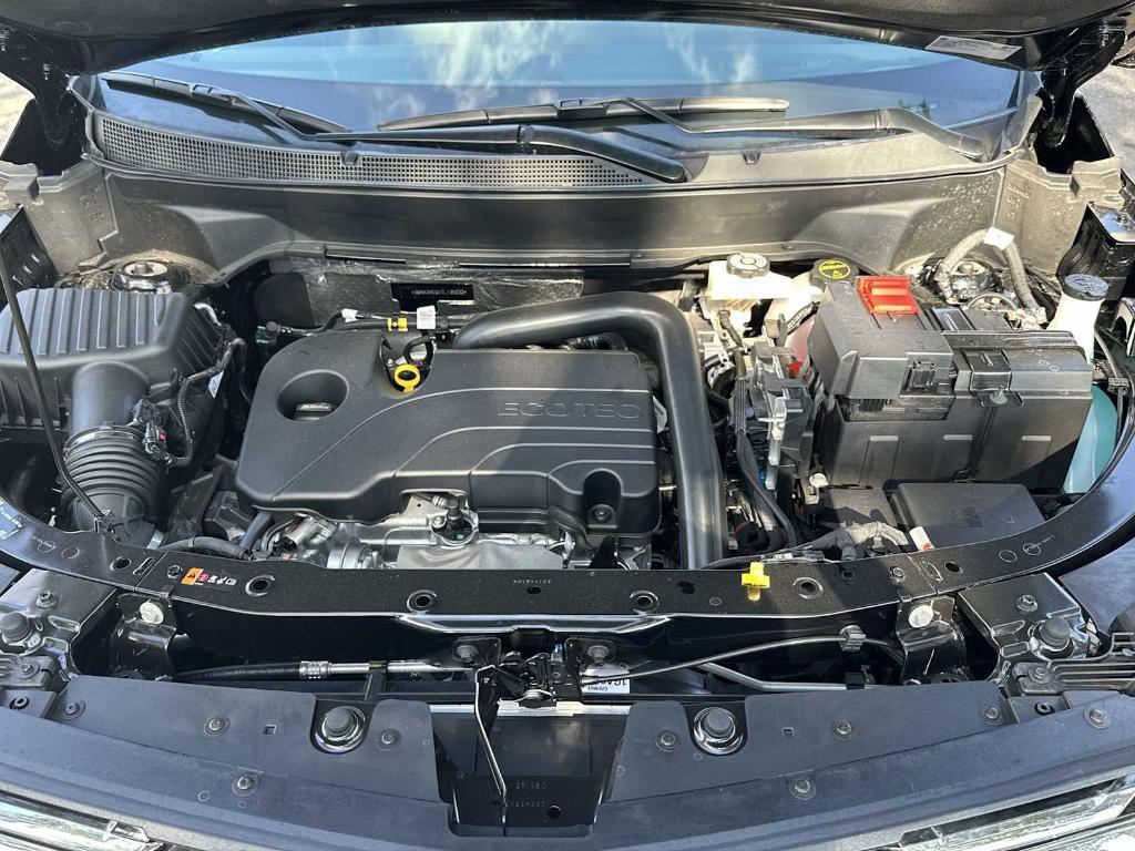 new 2026 Chevrolet Equinox car, priced at $28,490