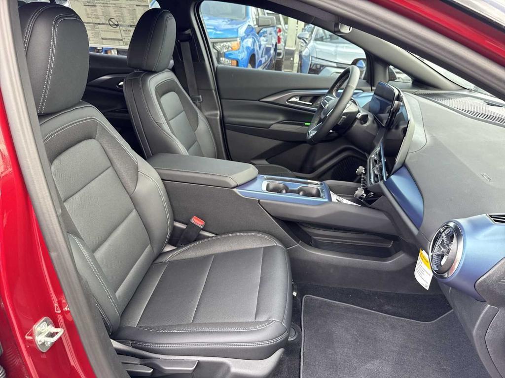 new 2025 Chevrolet Equinox EV car, priced at $39,880