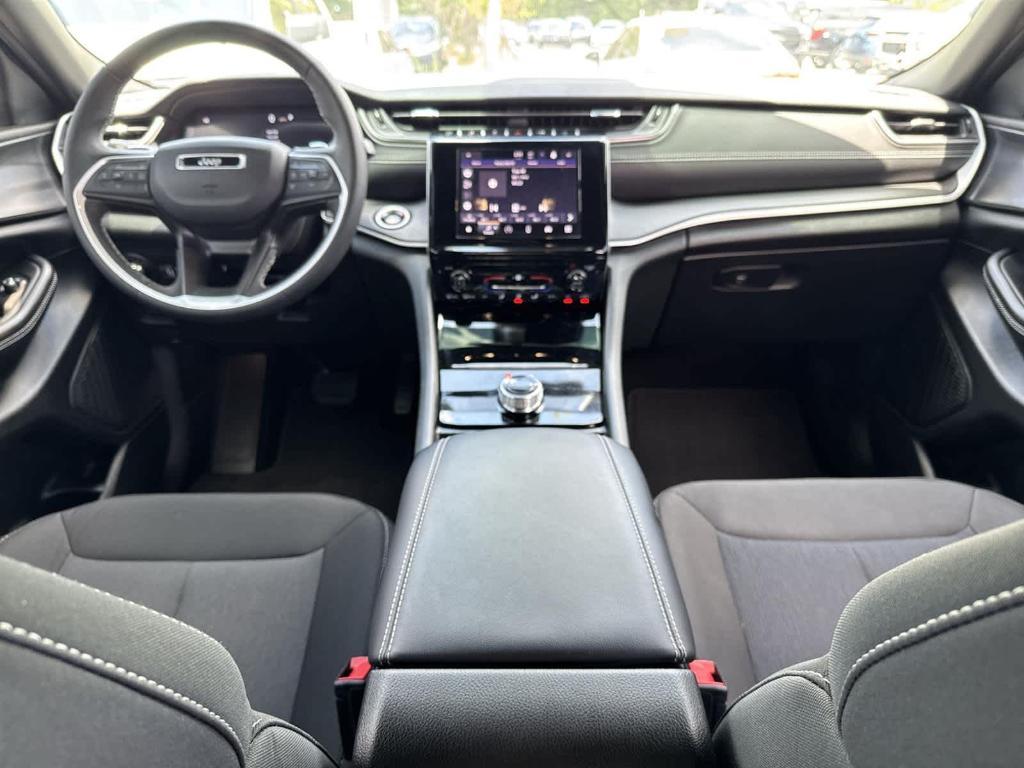 used 2024 Jeep Grand Cherokee L car, priced at $32,997