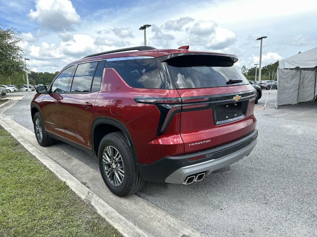 new 2025 Chevrolet Traverse car, priced at $38,040