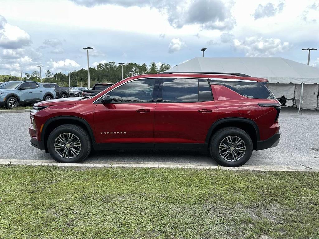 new 2025 Chevrolet Traverse car, priced at $38,040