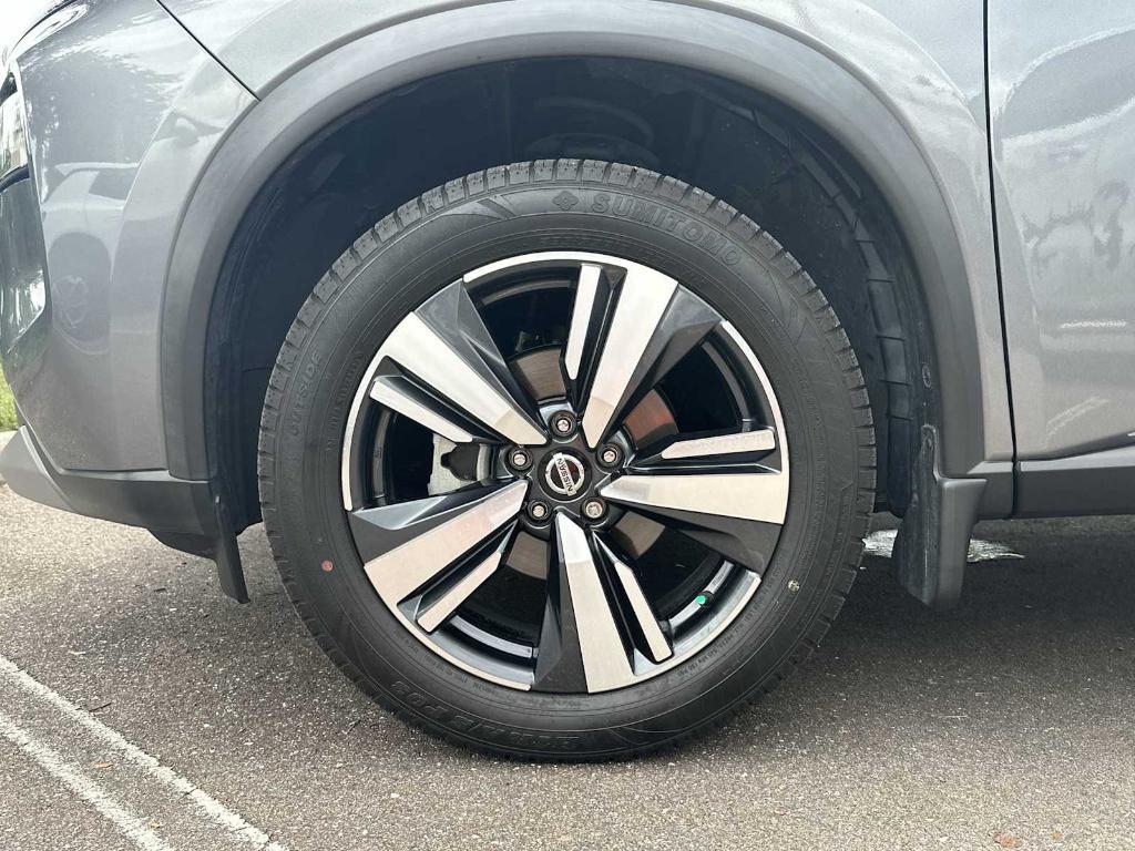 used 2021 Nissan Rogue car, priced at $17,997