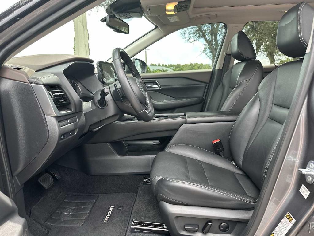 used 2021 Nissan Rogue car, priced at $17,997