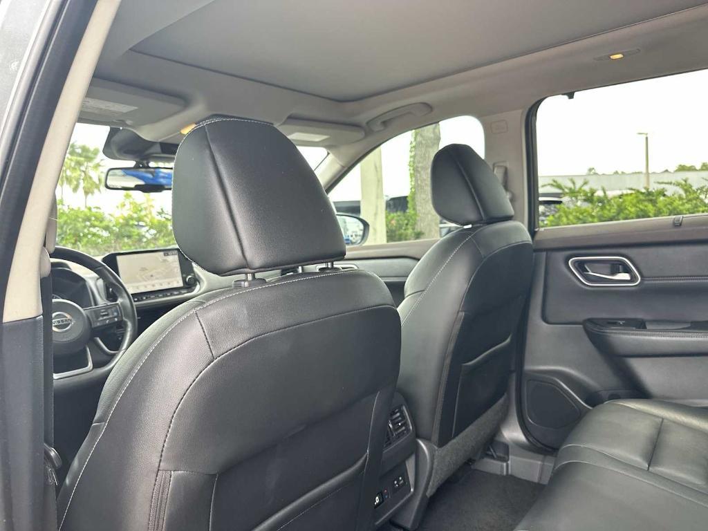 used 2021 Nissan Rogue car, priced at $17,997