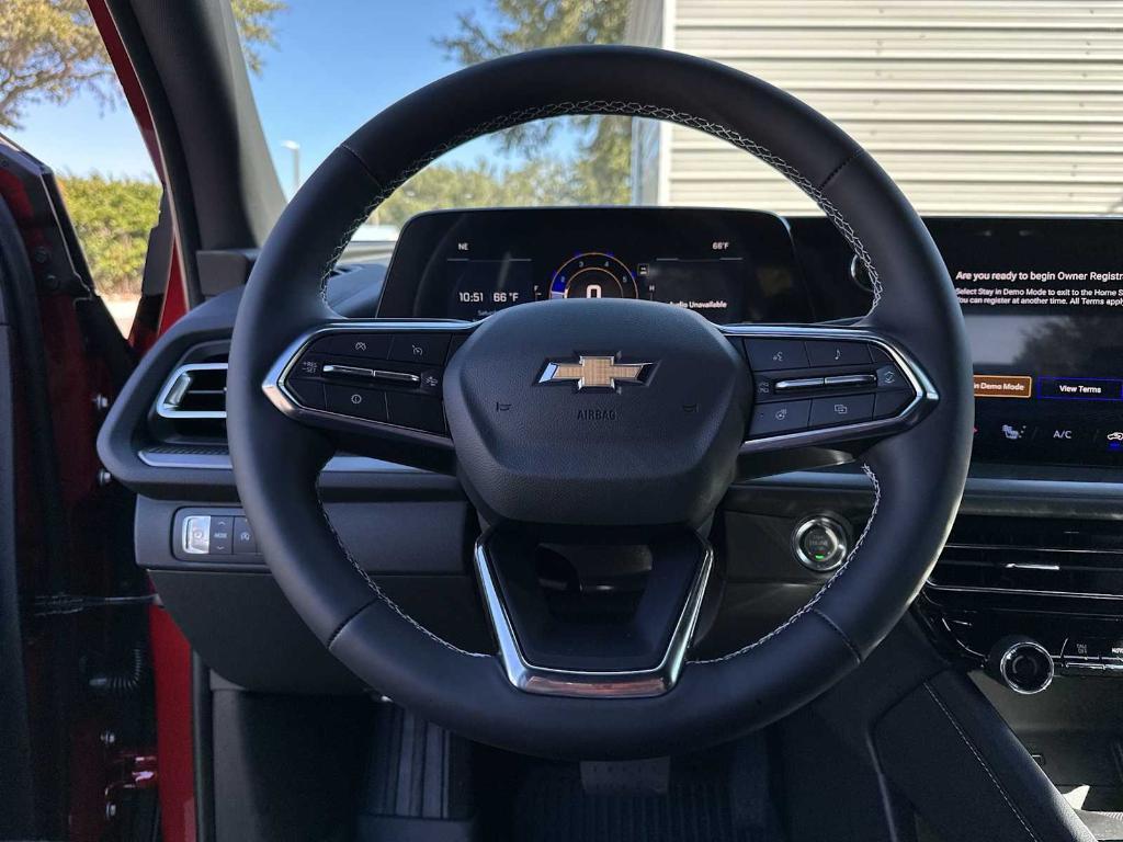 new 2026 Chevrolet Traverse car, priced at $38,615