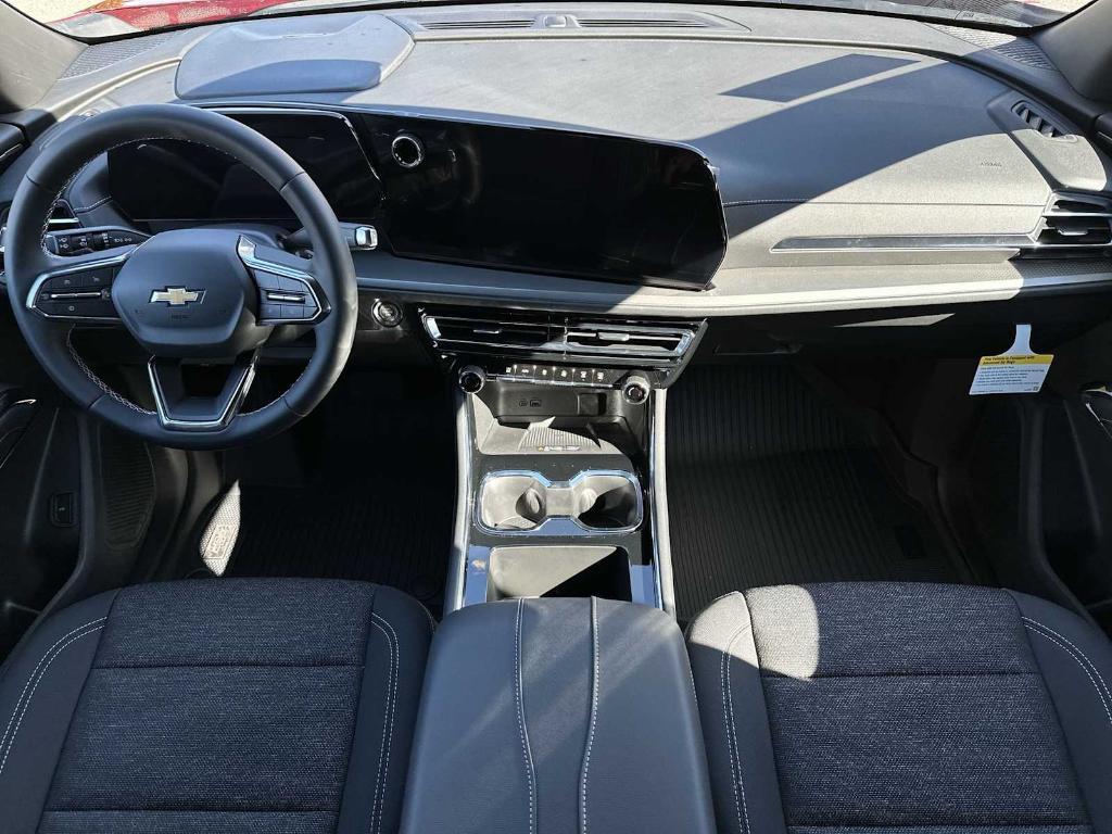 new 2026 Chevrolet Traverse car, priced at $38,615