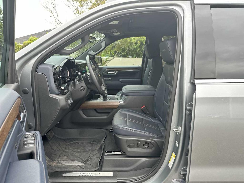 used 2023 Chevrolet Silverado 1500 car, priced at $47,997