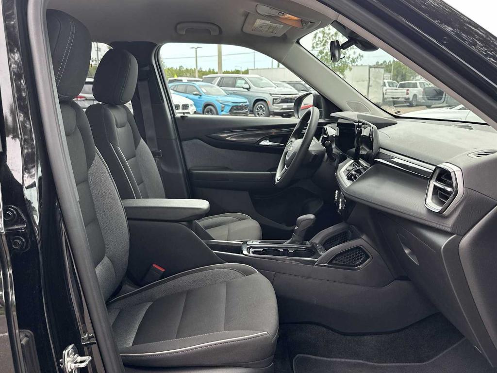 used 2024 Chevrolet TrailBlazer car, priced at $21,897