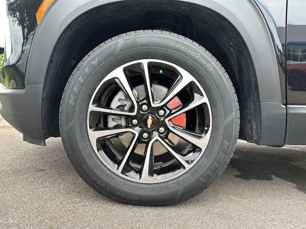 used 2024 Chevrolet TrailBlazer car, priced at $21,897