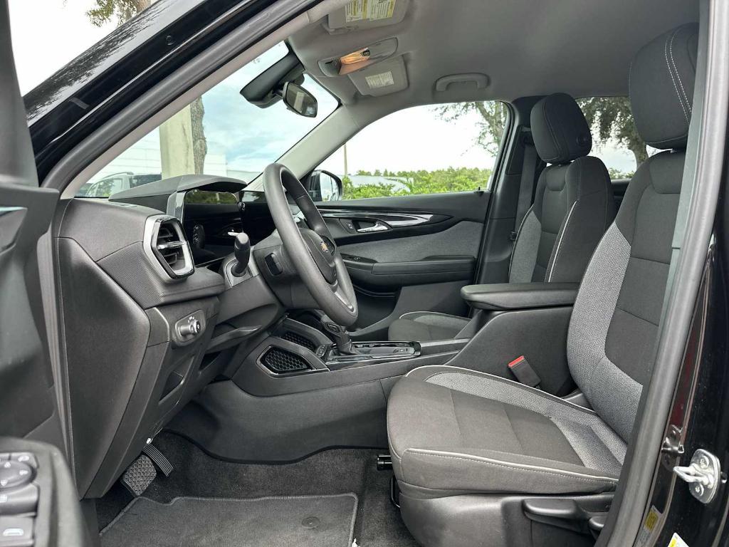 used 2024 Chevrolet TrailBlazer car, priced at $21,897