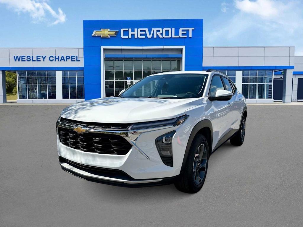 used 2025 Chevrolet Trax car, priced at $21,124