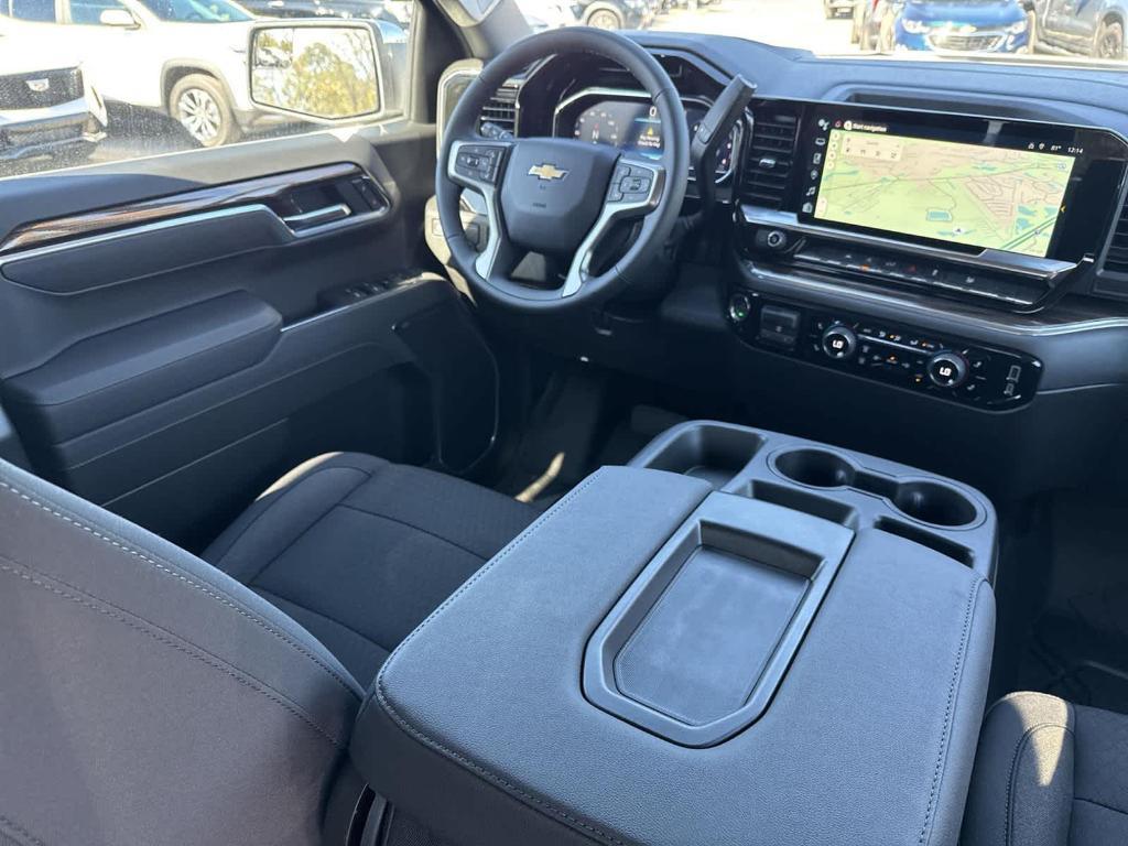 new 2025 Chevrolet Silverado 1500 car, priced at $44,705