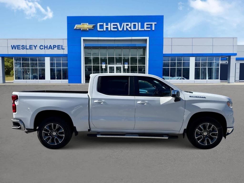 new 2025 Chevrolet Silverado 1500 car, priced at $43,705