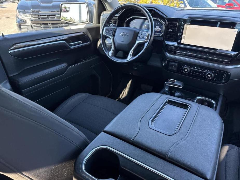 used 2022 Chevrolet Silverado 1500 car, priced at $41,988