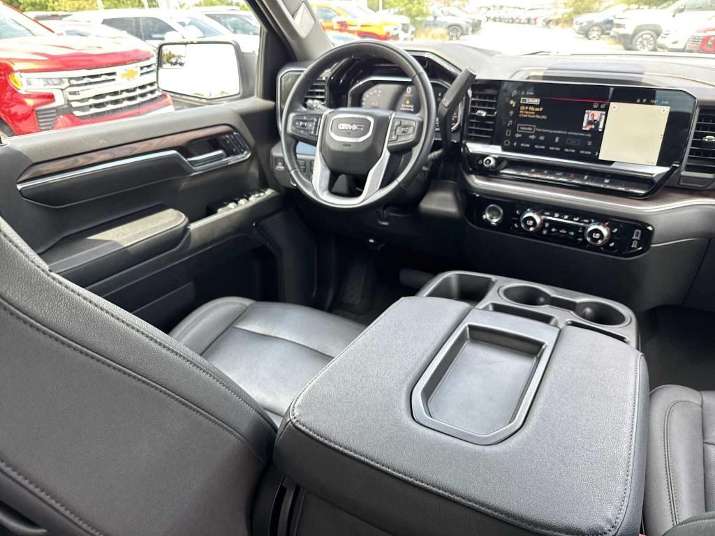 used 2024 GMC Sierra 1500 car, priced at $45,297