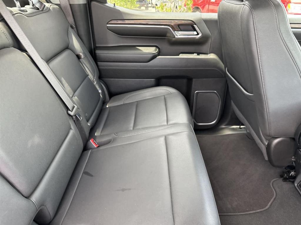 used 2024 GMC Sierra 1500 car, priced at $45,997