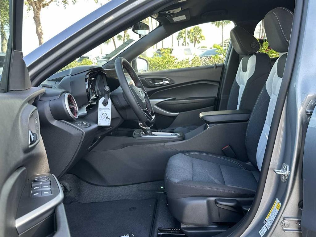 new 2025 Chevrolet Trax car, priced at $22,625