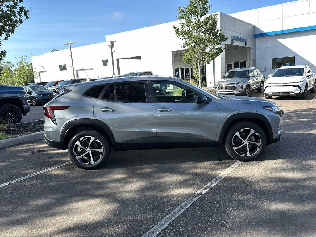 new 2025 Chevrolet Trax car, priced at $22,625