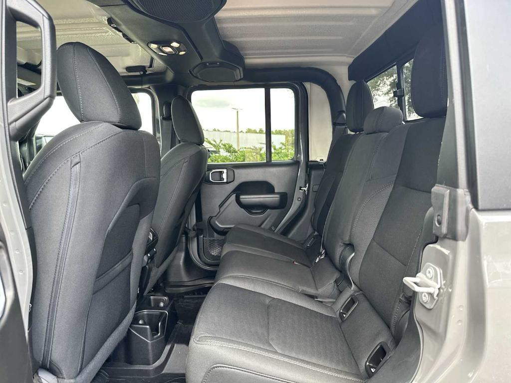used 2021 Jeep Gladiator car, priced at $29,997