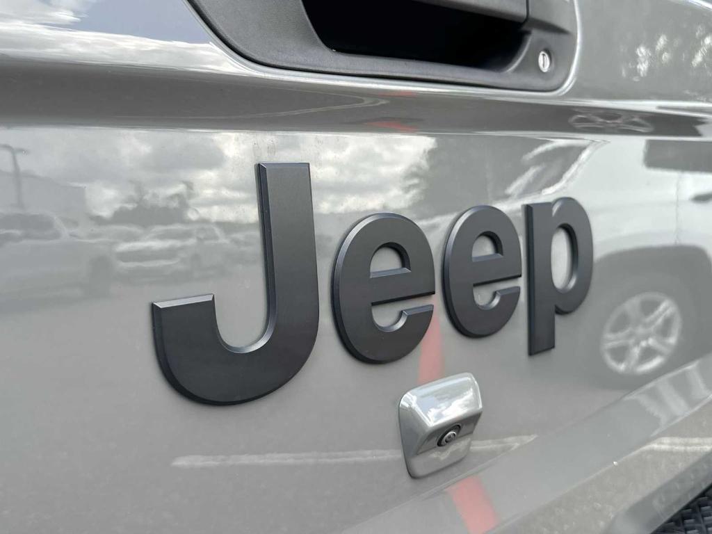 used 2021 Jeep Gladiator car, priced at $29,997